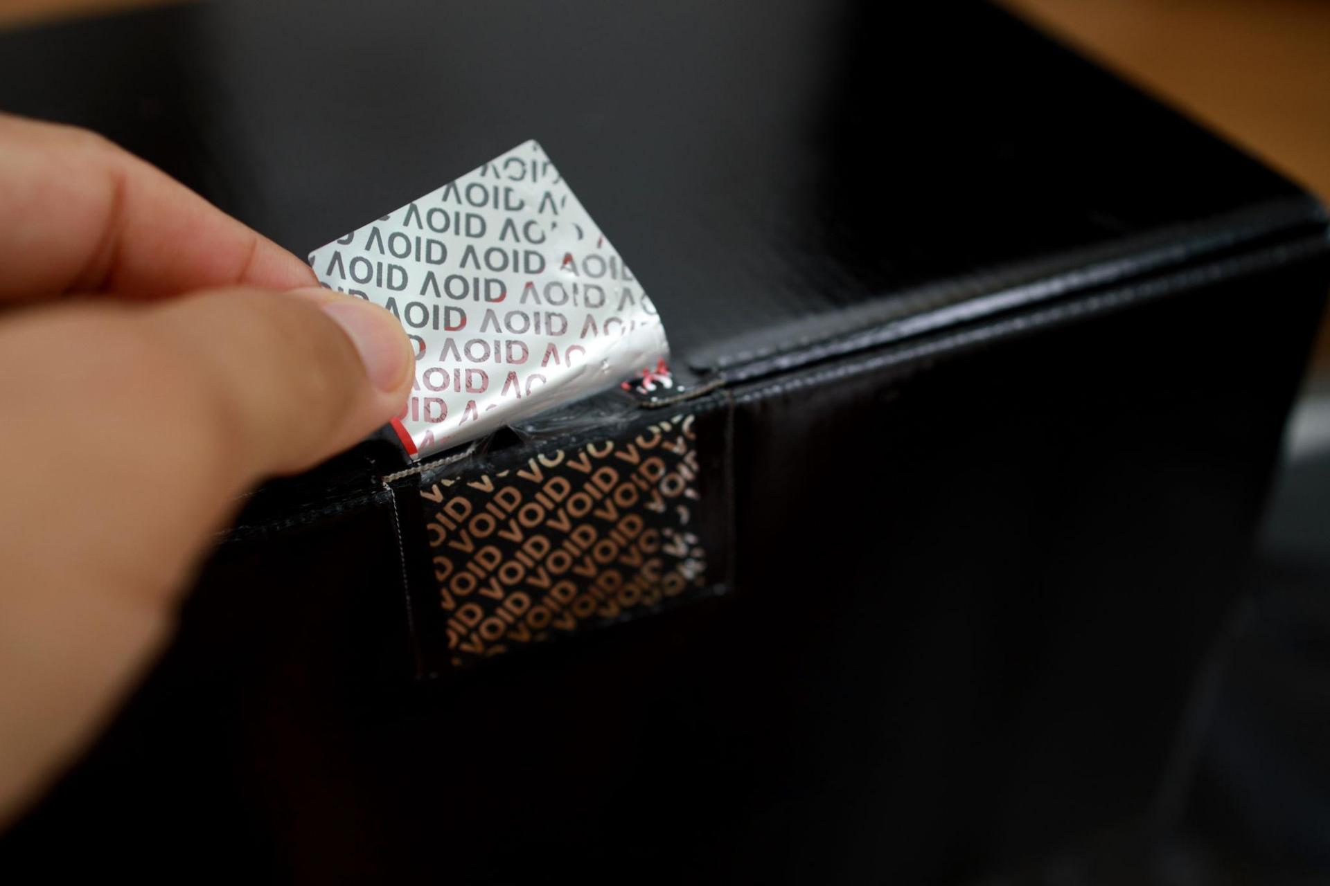 How Anti Tamper Labels for Equipment Prevent Unauthorized Access and Reduce Risk